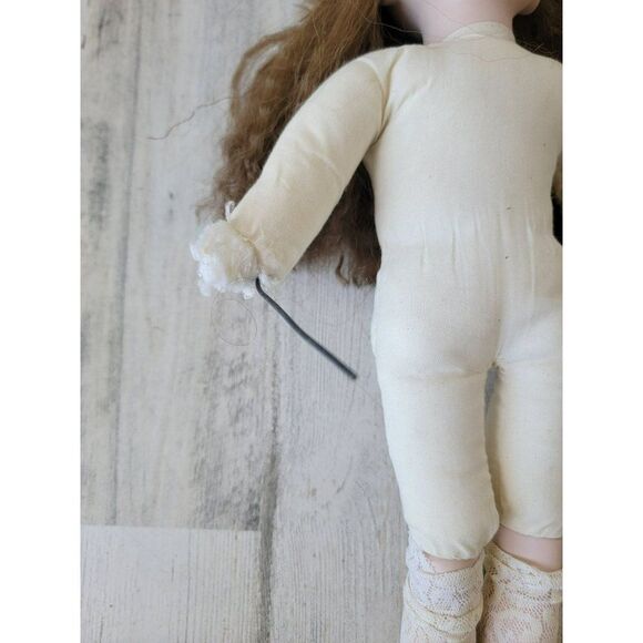 Marian Yu AS IS brunette porcelain doll girl collectible figure - Picture 3 of 9